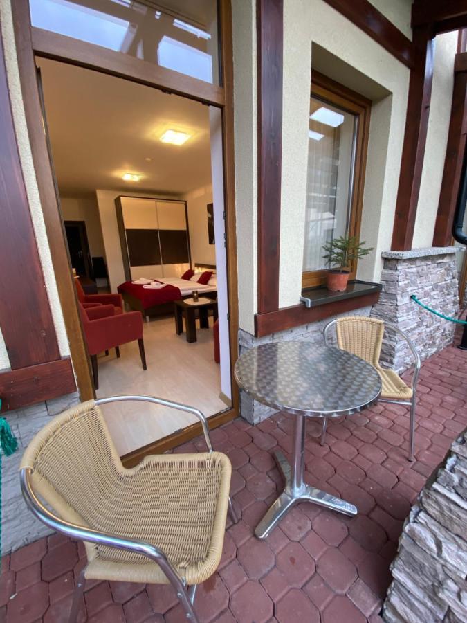Besenova Apartman Relax Bagian luar foto
